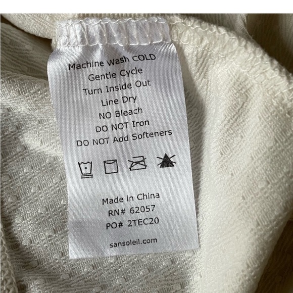 Sofibella Women's Cream Long Sleeve Top - Picture 6 of 10